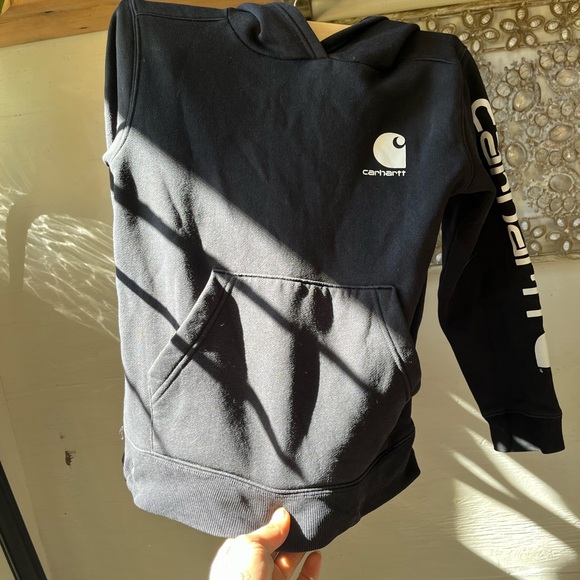Size 8-10 kids carhartt hoodie - Picture 2 of 9